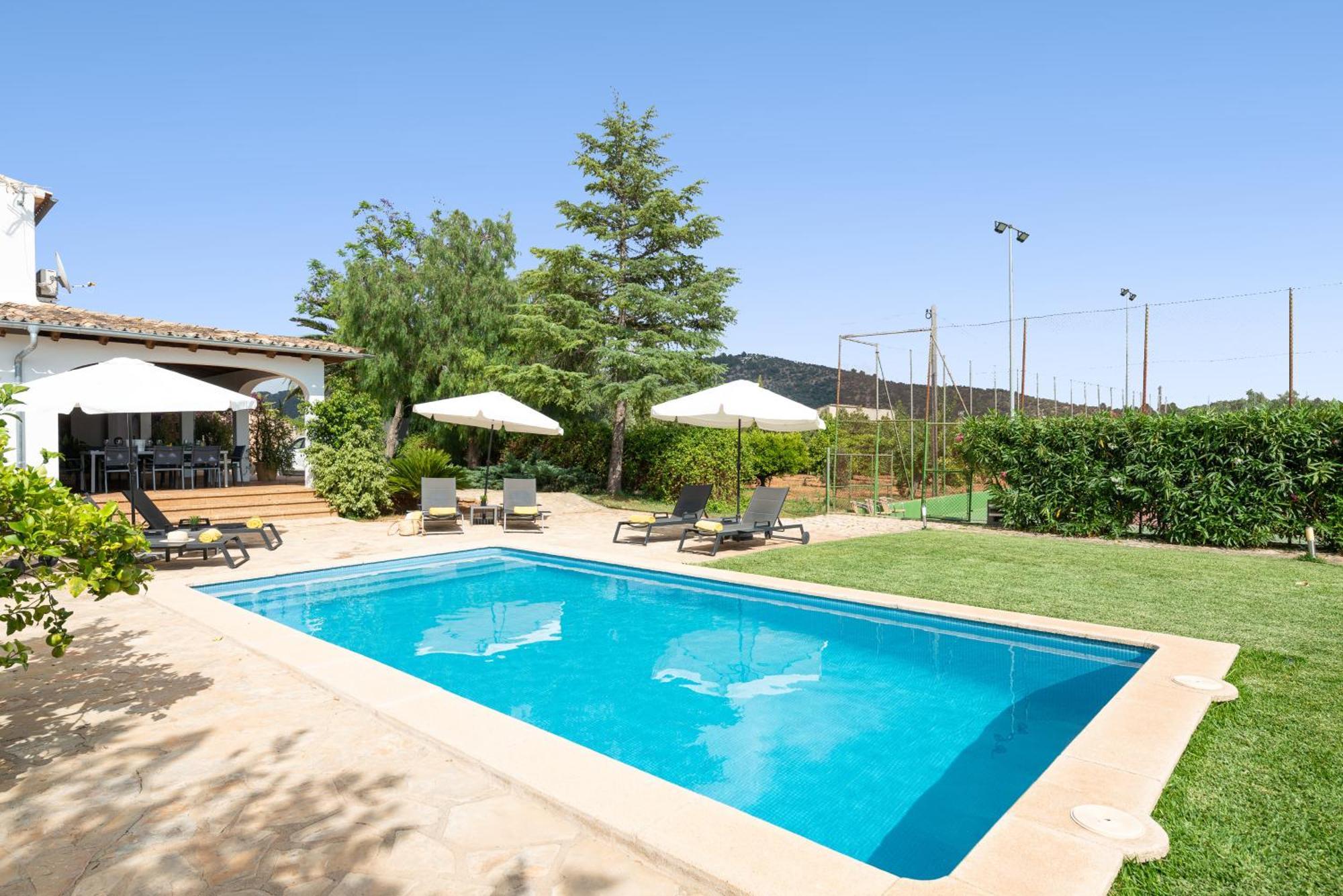 Camproig Holiday Home Alaró Exteriér fotografie