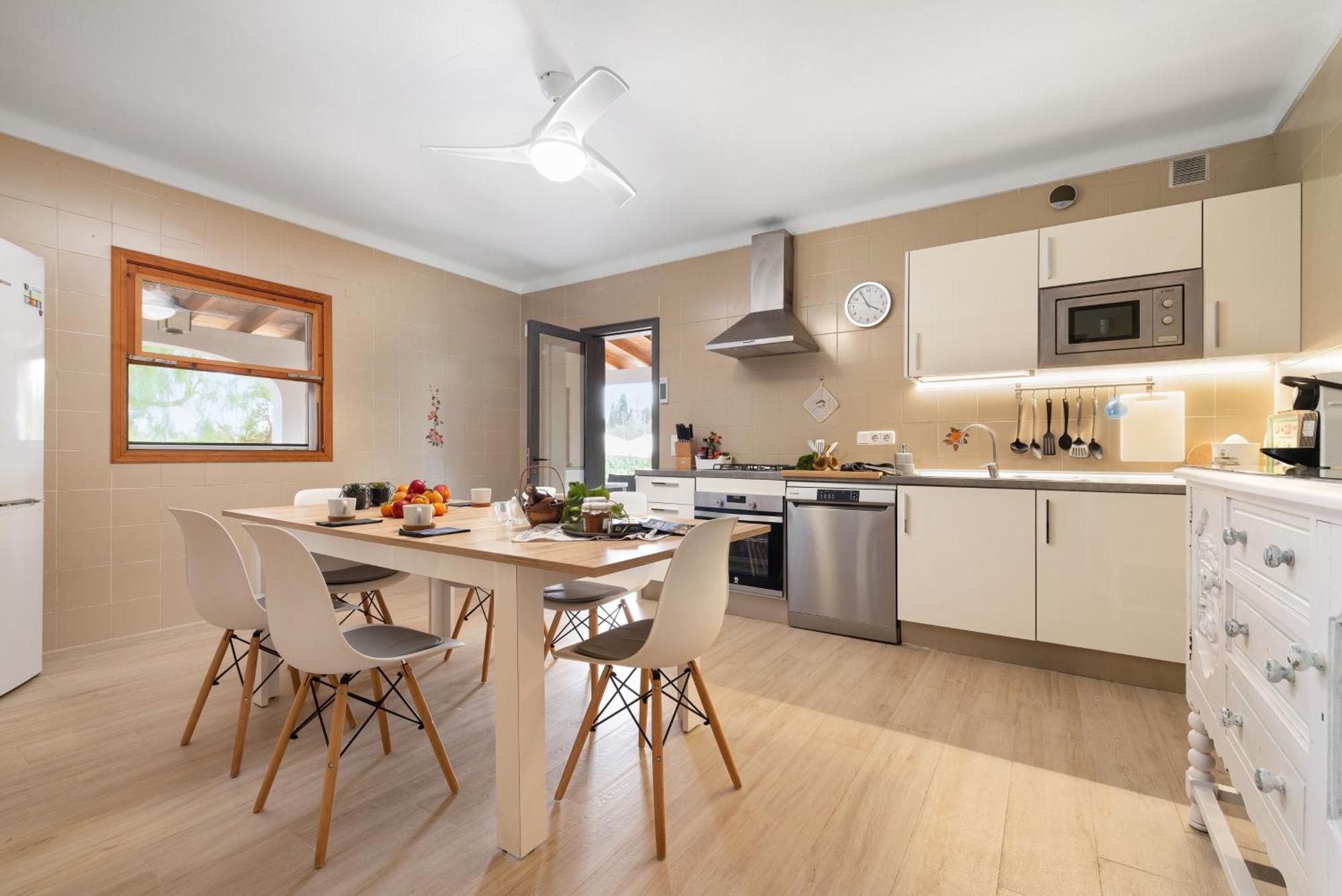 Camproig Holiday Home Alaró Exteriér fotografie