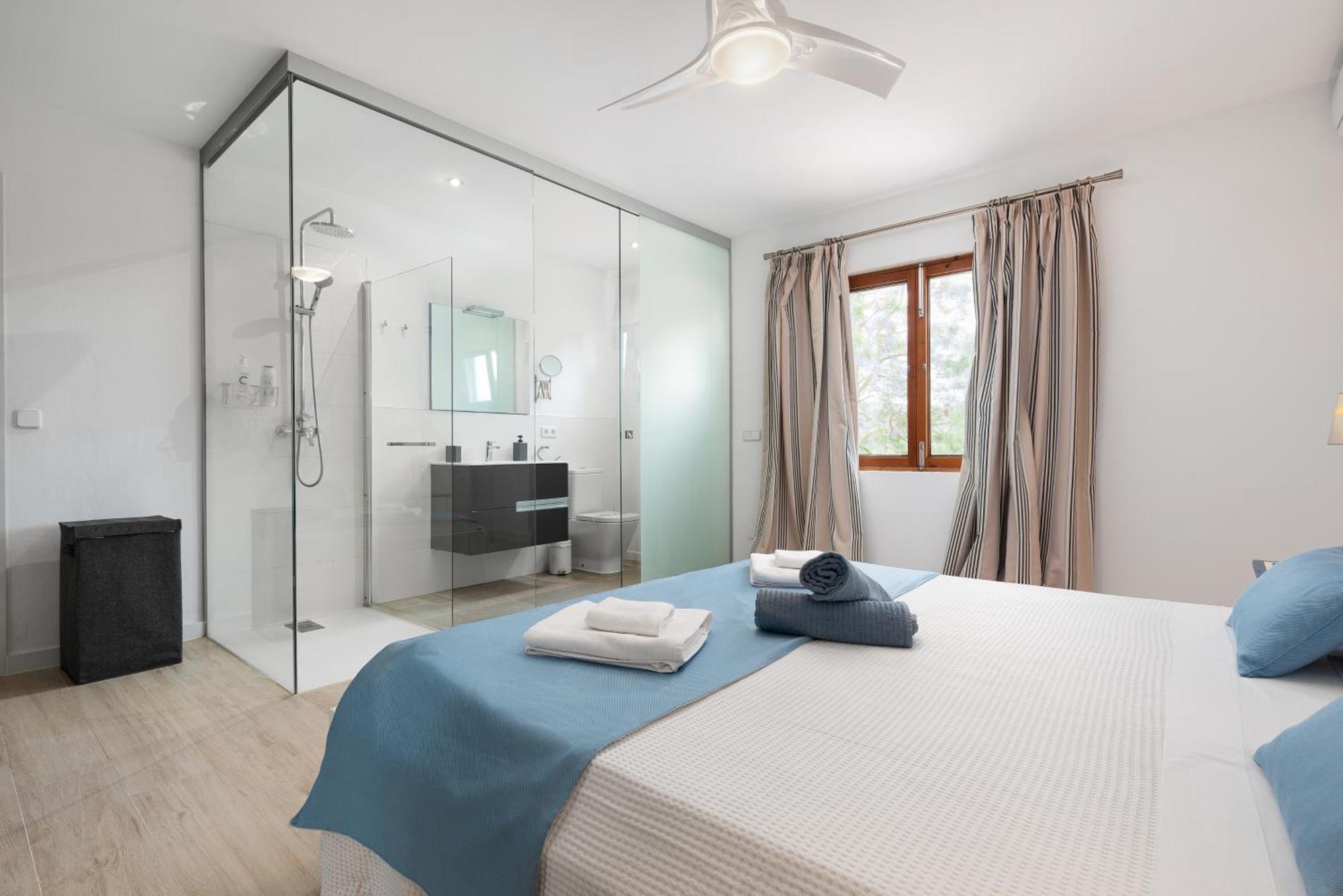 Camproig Holiday Home Alaró Exteriér fotografie